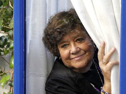 Almeida ha perdido 16 kilos "para poder ser una viejita cachonda".