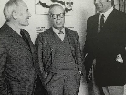 Desde la izquierda, el pintor Joan Miró, el arquitecto Josep Lluís Sert y Rubens Henríquez.