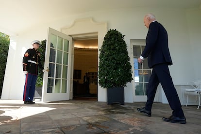 Biden, tras la comparecencia en la Casa Blanca, este jueves.