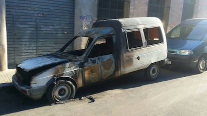 Estado en el que quedó el coche del secretario de la CGT.