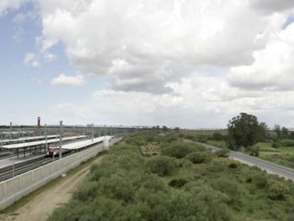 Vista de la zona de las Aletas, terrenos ubicados en la Bah&iacute;a de C&aacute;diz. 