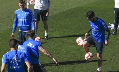 Isco, en el entrenamiento de este viernes.