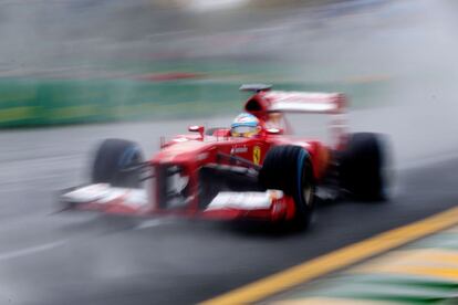 Fernando Alonso durante el entrenamiento.