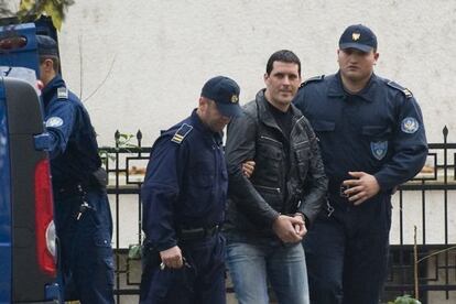 Vladimir Lekic, uno de los miembros de los Panteras Rosas, arrestado en 2010 en Podgorica, Montenegro.