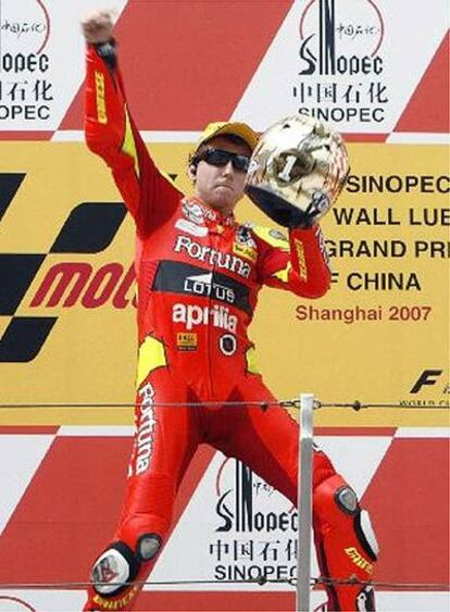 Jorge Lorenzo celebra su triunfo en Shangai