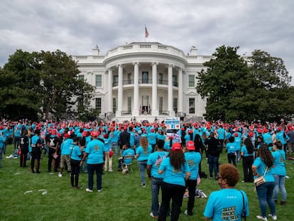 Trump regresa a la campaña, en imágenes