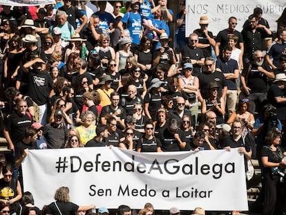 Manifestación del pasado sábado en Santiago contra la manipulación informativa en la televisión y radio autonómicas.