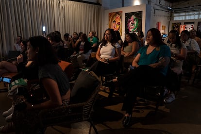 Encuentro de escucha sobre experiencias relacionadas al aborto en Phoenix, el 26 de septiembre.