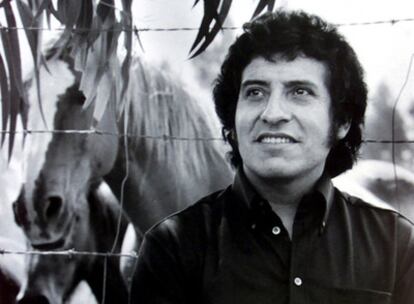 El cantante chileno Víctor Jara, asesinado durante los primeros días de la dictadura de Augusto Pinochet.