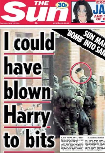 Portada de <i>The Sun</i> en la que se lee "Podría haber volado a Harry en pedazos" y se ve al príncipe Enrique con varios cadetes.