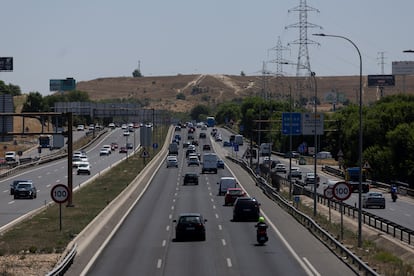 Vehículos en una autovía española.
11/07/2025