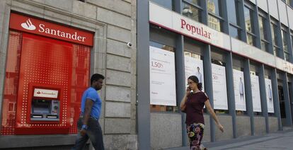 Sucursales del Banco Santander y del Banco Popular en Madrid.