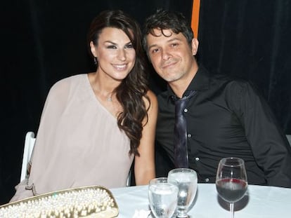 Alejandro Sanz junto a su ya exmujer, Raquel Perera.