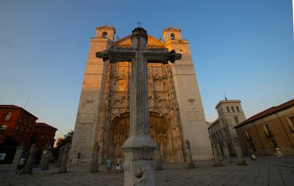 Iglesia de San Pablo, en Valladolid, de la que parte la ruta turística de 'El hereje', de Delibes.