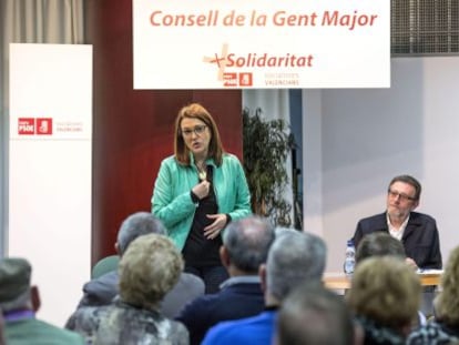 La portavoz socialista en el Congreso de los Diputados, Soraya Rodr&iacute;guez, en el acto dedicado a la gente mayor en Valencia.
 