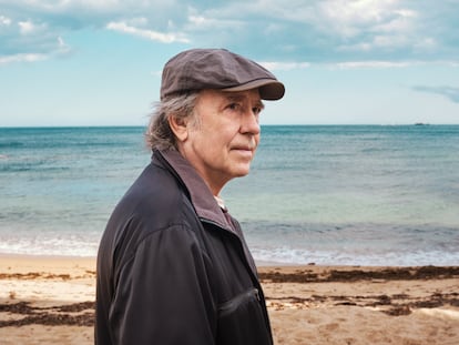 Joan Manuel Serrat en Calella de Palafrugell (Girona), en mayo de 2021.