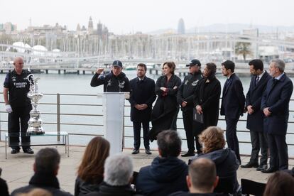 Autoridades y organizadores de la Copa del América presentan la edición de Barcelona, en marzo de 2022.