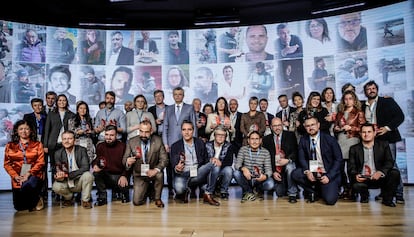 Foto de familia tras la ceremonia de entrega de premios, este jueves en Madrid.