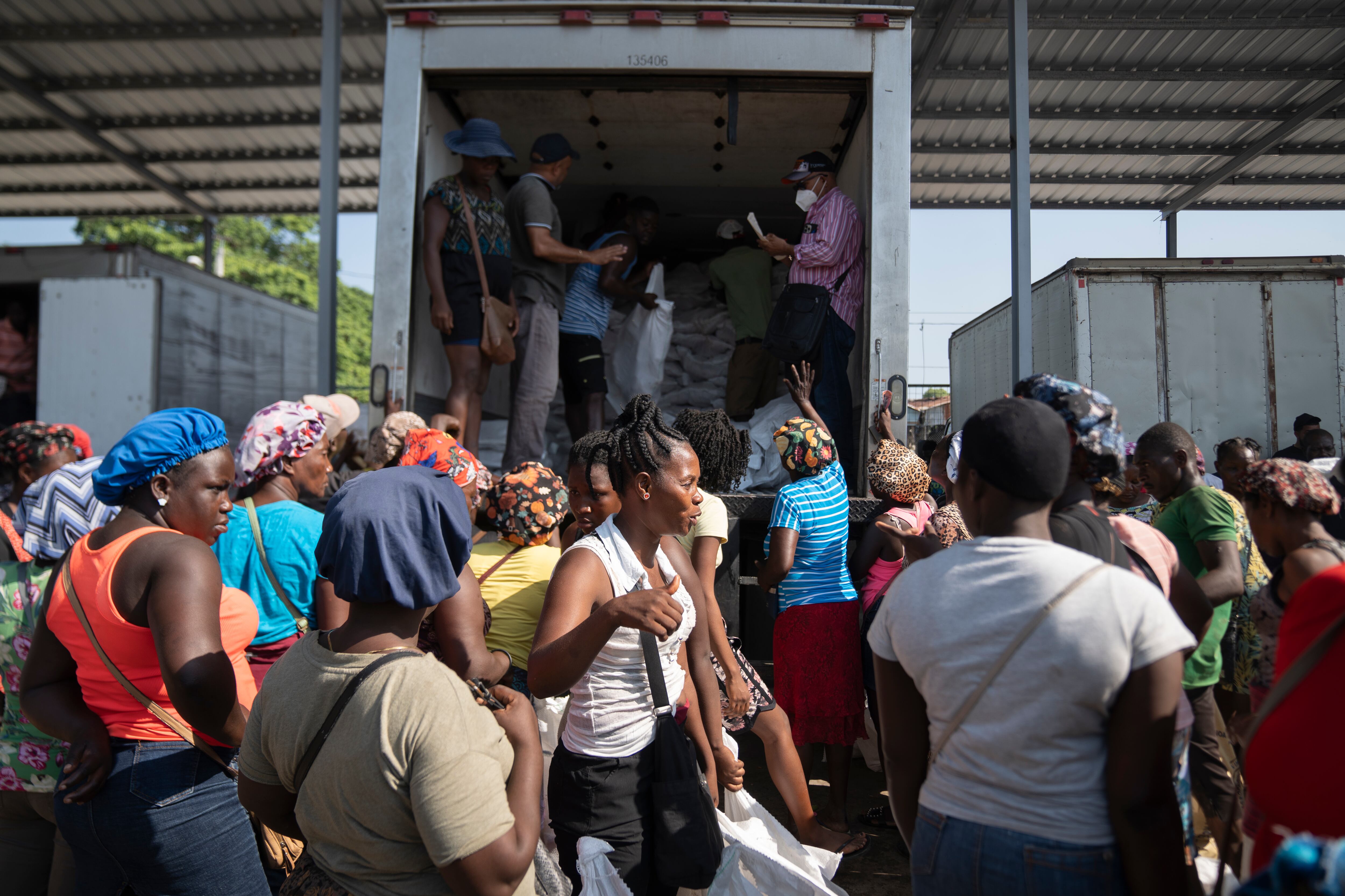 Ciudadanos de Haití en el Mercado Binacional de Dajabón, 17 de mayo de 2014, en República Dominicana.