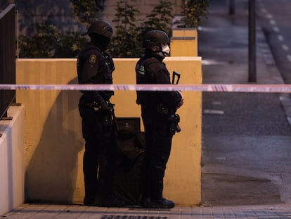 Los Mossos, tras el tiroteo del pasado enero en el barrio del Besòs de Barcelona.