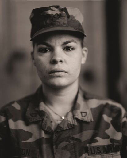 'Soldado de primera clase Maria I. Leon', en Bethlehem, Pensilvania, 1990.