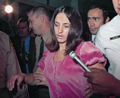 Detención en 1969 de Susan Atkins, asesina de Sharon Tate.