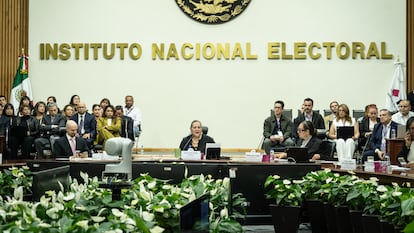 Sesión extraordinaria del Consejo General del INE, el 1 de junio.