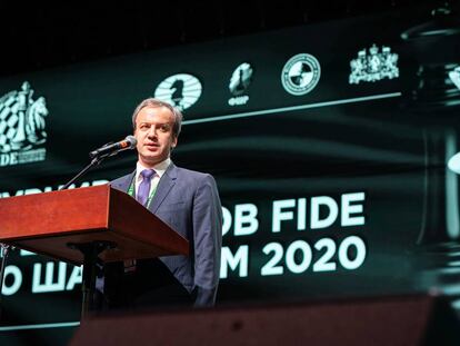 El presidente de la FIDE, Arkady Dvorkóvich, el pasado día 16 durante la inauguración del Torneo de Candidatos en Yekaterimburgo