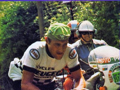 Yves Hezard, durante una etapa montañosa del Tour.