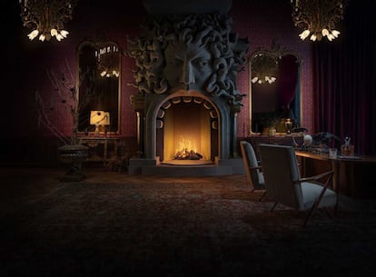 Nueva chimenea de Netflix dedicada a Miércoles