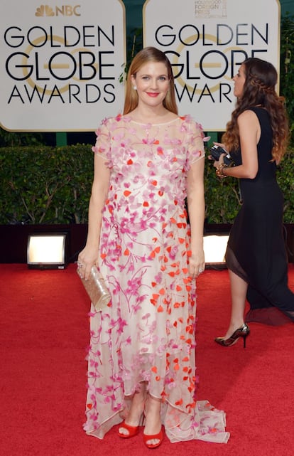 La actriz Drew Barrymore, con un arriesgado vestido floral.