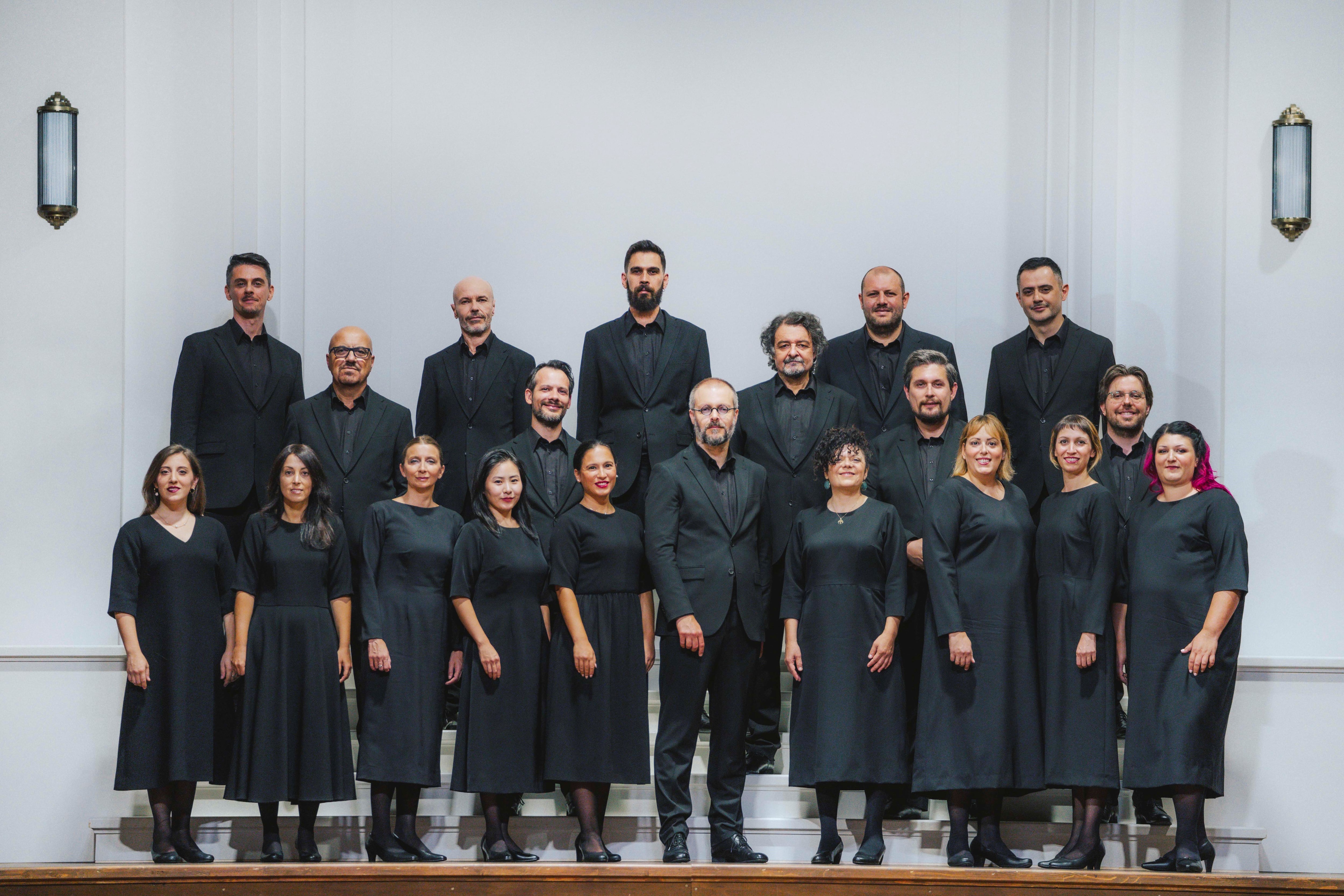 El conjunto vocal Il Canto di Orfeo se ha consolidado como uno de los grupos más prestigiosos del panorama musical antiguo. Bajo la dirección de Gianluca Capuano.