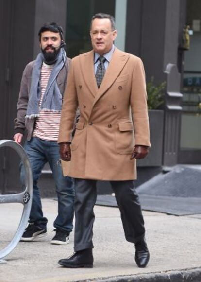 Tom Hanks rodando un anuncio en Nueva York.