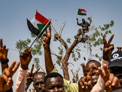 Manifestantes sudaneses en Jartum.