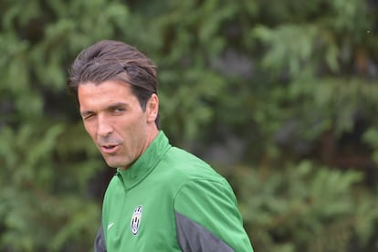 Gianluigi Buffon, antes del entrenamiento del Juventus.