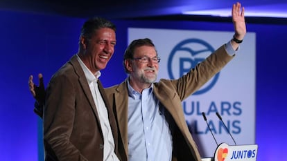 Mariano Rajoy en el acto de presentaci&oacute;n de Xavier Garcia Albiol, presidente del PP de Catalu&ntilde;a, como candidato a la Presidencia de la Generalitat, el pasado 12 de noviembre.
 
 
  