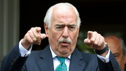 El expresidente colombiano Andrés Pastrana, durante una conferencia de prensa, el martes 4 de octubre de 2016.