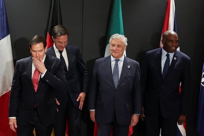 Marco Rubio; el secretario general de la OTAN, Mark Rutte; el ministro de Exteriores italiano, Antonio Tajani, y el británico, David Lammy, en Antalya