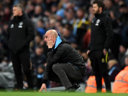 Pep Guardiola durante partida do City,