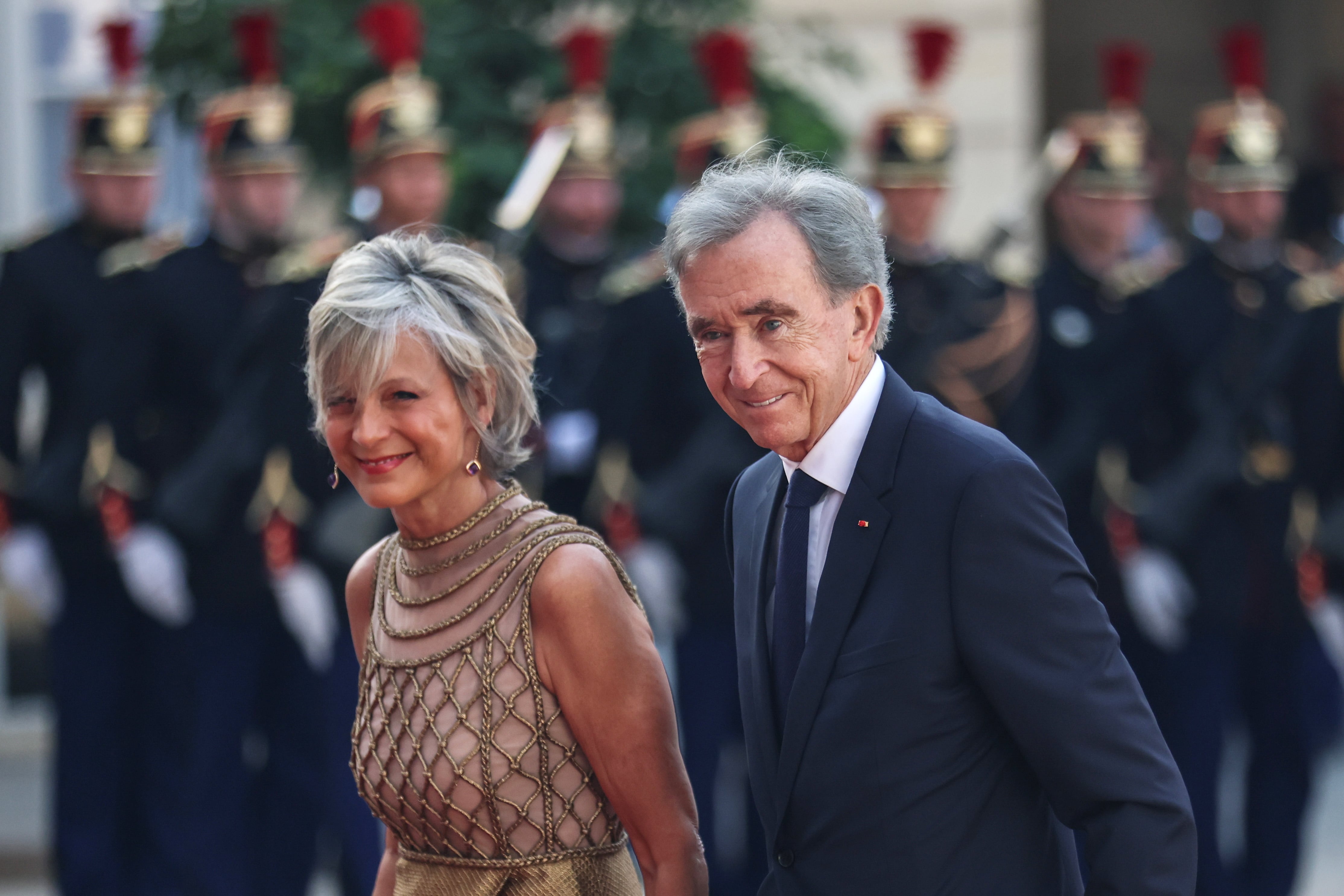 El dueño de LVMH, el hombre más rico de Francia, condenado a pagar 22,5 millones de euros en impuestos atrasados