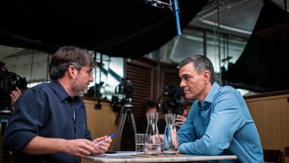 Jordi Évole entrevista a Pedro Sánchez en Casa Labra, en Madrid