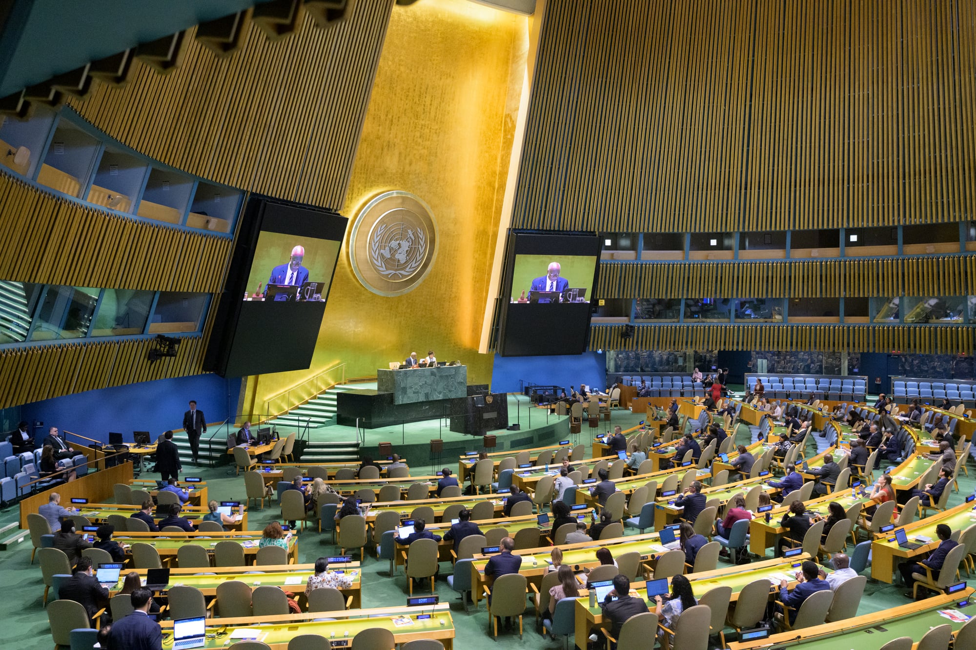 La ONU se desangra