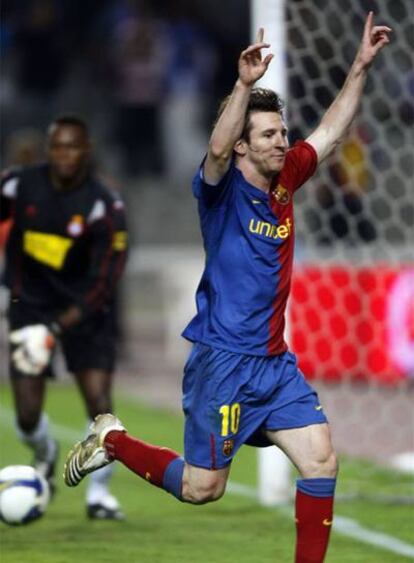 Messi celebra el gol de la victoria ante el Espanyol