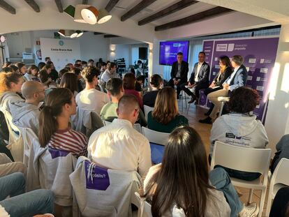 Un momento durante el debate entre los periodistas de El País y La Vanguardia en la segunda edición del Campus Generación Propósito de la Fundación Princesa de Girona.