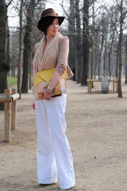 street style aprende a llevar los sombreros como las parisinas