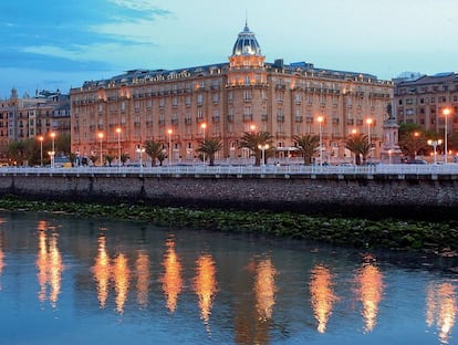 Todo un clásico, el Hotel Maria Cristina, a Luxury Collection Hotel, de San Sebastián. En la sexta posición.