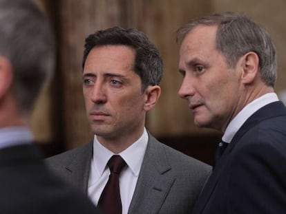 Gad Elmaleh en un fotograma de &#039;El capital&#039;.