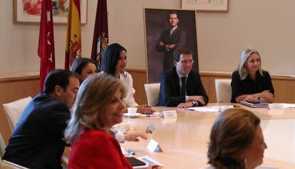 Primera reunión de la Junta de Gobierno del Ayuntamiento de Madrid con José Luis Martínez-Almeida como alcalde.