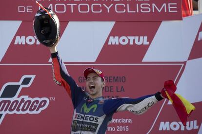 Jorge Lorenzo, campeón de MotoGP de 2015 en el Ricardo Tormo.