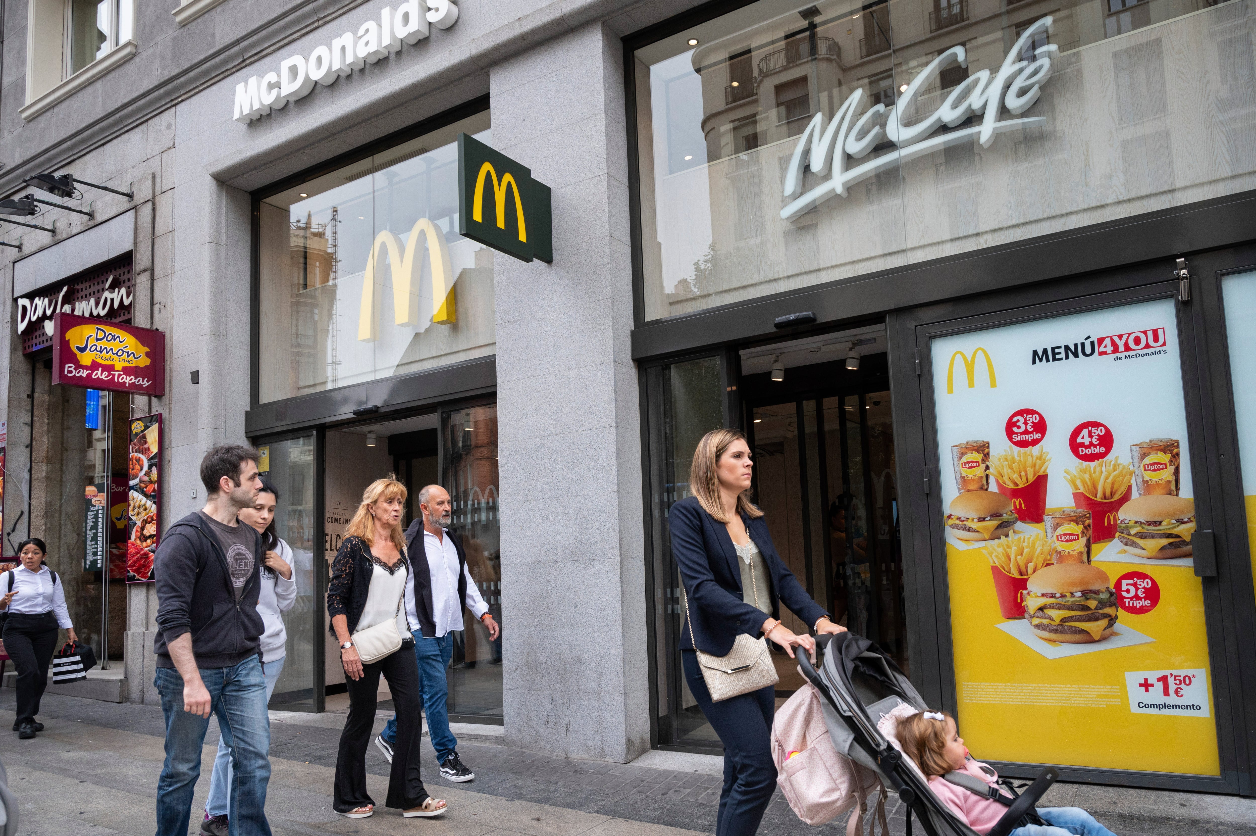 Exterior de un restaurante McDonald’s en Madrid.
